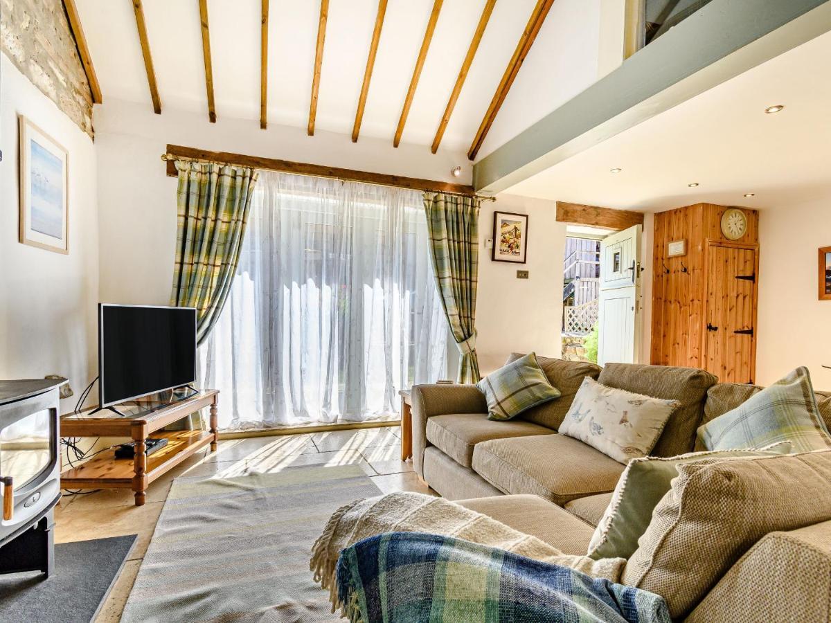 Cottage Anton Fylingdales Ngoại thất bức ảnh